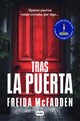 Tras la puerta- Literatura