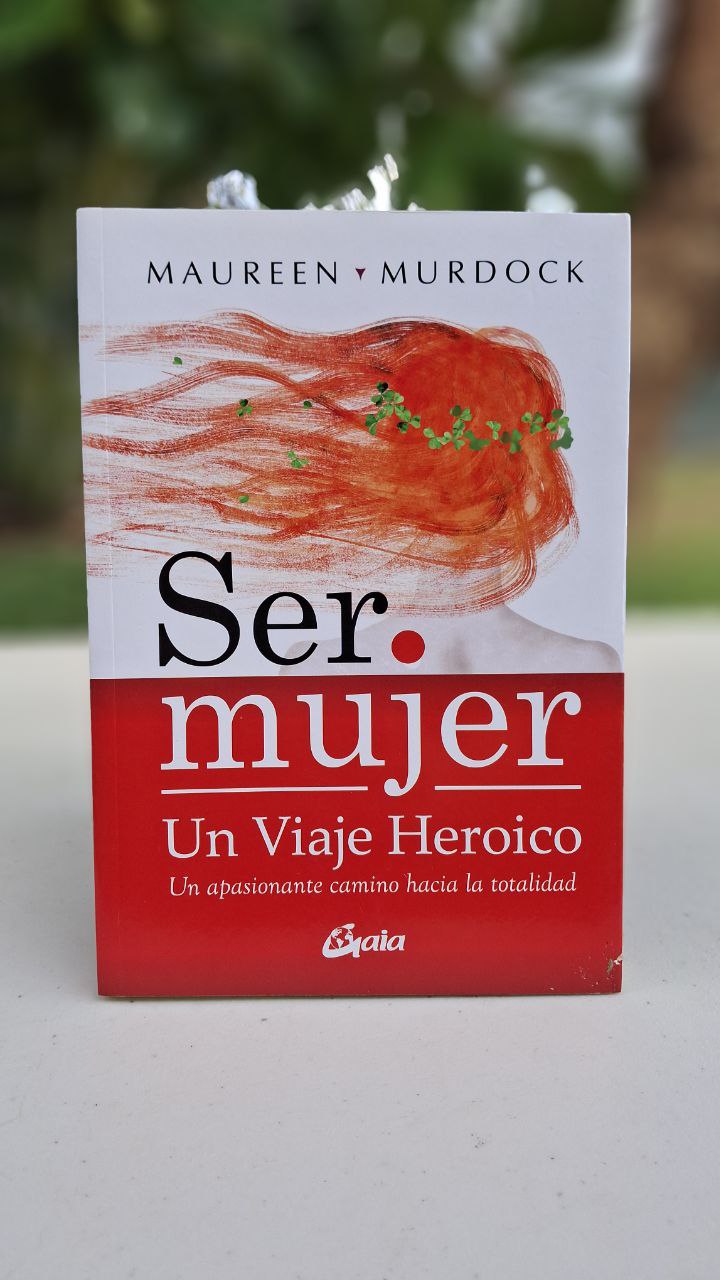 Ser mujer, un viaje heroico- Cicatrices Literarias